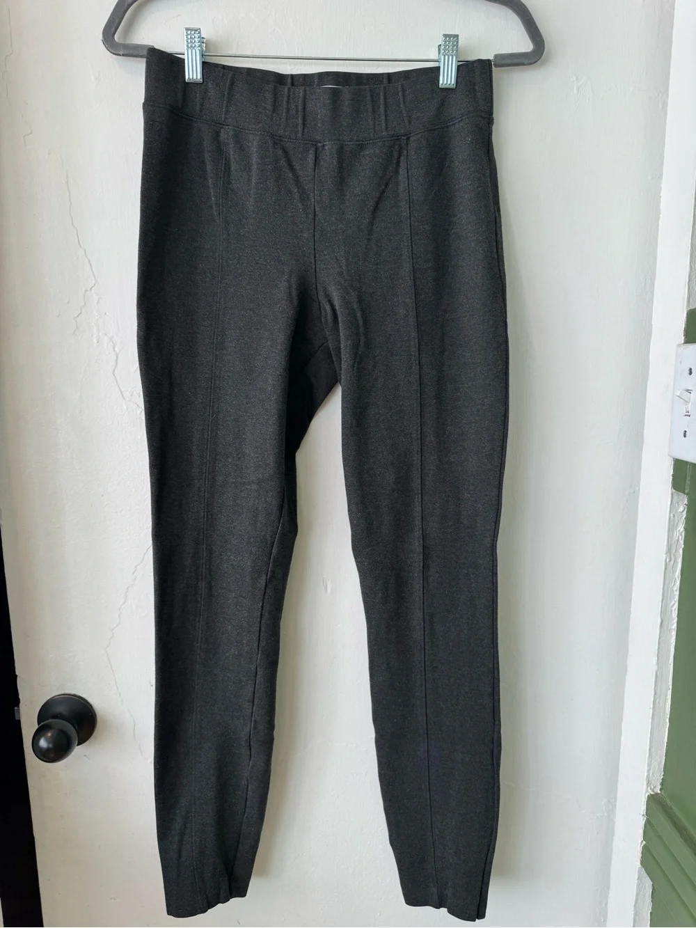 Old Navy Black Slim Ankle Pants